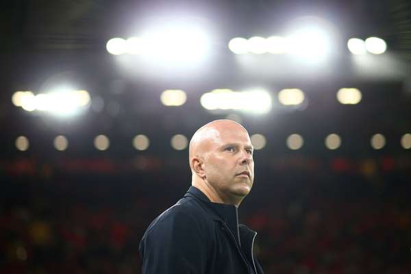 防线警报！利物浦六轮失七球，苏东警示绝杀背后隐忧