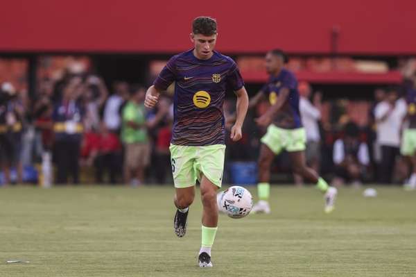 费尔明恢复有球训练 巴萨中场迎关键补强