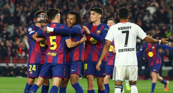 欧冠16强争夺白热化 巴萨全胜亦恐难逃附加赛命运